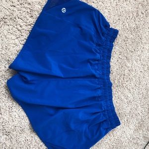 Lululemon Hotty Hot 2.5” Short Size 10